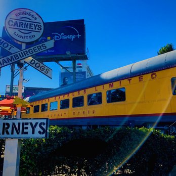 Carney's Restaurant - Outside carneys - Burgers Near Me - Los Angeles, California