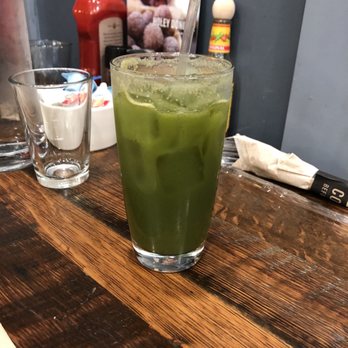 First Watch - Kale Tonic, very delicious and refreshing for the morning!! - Breakfast & Brunch Near Me - Johnson City, Tennessee