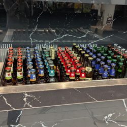 Lounge Miro - Beer anyone?