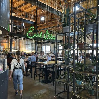 Earl Giles Distillery - Entrance - Distilleries Near Me - Minneapolis, Minnesota