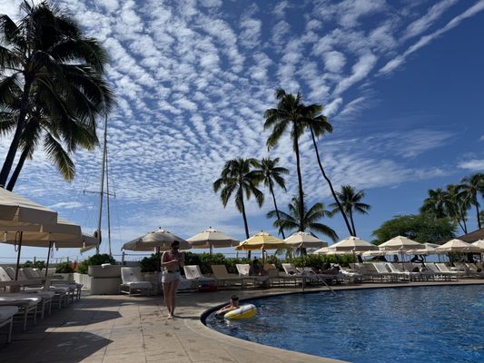 Halekulani Hotel by null