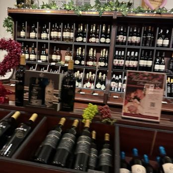 D H Lescombes Winery & Bistro - Inside - Wineries Near Me - Albuquerque, New Mexico