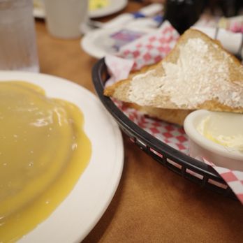 Café Kalawe - Chantilly pancakes is a must try - Breakfast & Brunch Near Me - Kaneohe, Hawaii