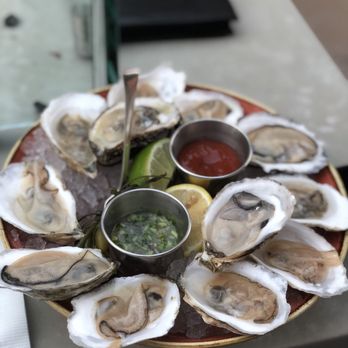 Edge Brasserie - Dozen oysters - Cocktail Bars Near Me - Miami, Florida Edge Brasserie - Dozen oysters - Cocktail Bars Near Me - Miami, Florida