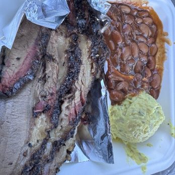 Sunset Texas Barbecue - Brisket, baked beans and potato salad. - Barbeque Near Me - Honolulu, Hawaii