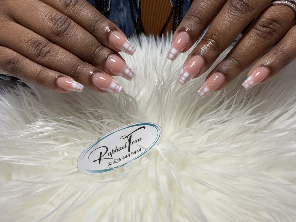 Nail Talk Logo