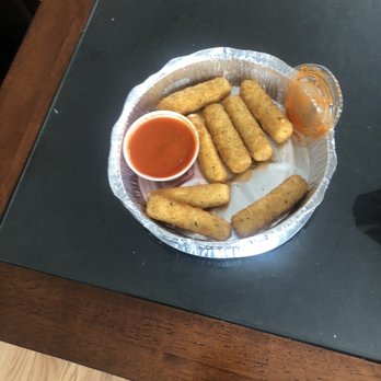 La Bottega - a plate of food on a table - Italian Near Me - Rockville Centre, New York La Bottega - a plate of food on a table - Italian Near Me - Rockville Centre, New York