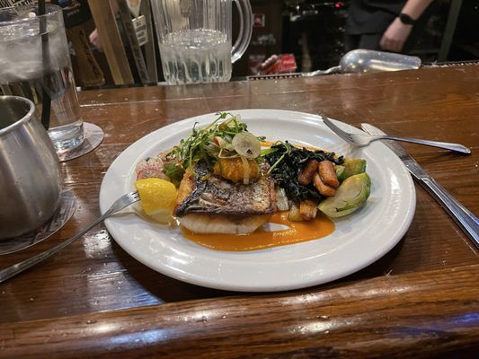 Houligans Steak & Seafood Pub by null