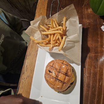 Sloopy's Beach Cafe - Burger and fries - American Near Me - Manhattan Beach, California Sloopy's Beach Cafe - Burger and fries - American Near Me - Manhattan Beach, California