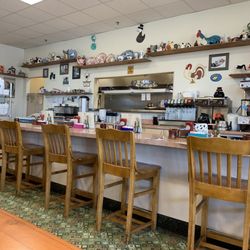 Waffle Barn - Bar area