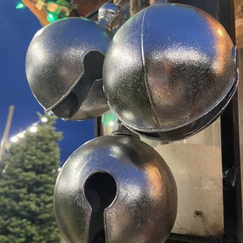 Moore's Christmas Trees - Bells - Christmas Trees Near Me - Livermore, California Moore's Christmas Trees - Bells - Christmas Trees Near Me - Livermore, California