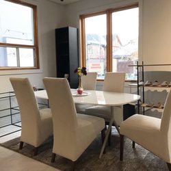 K Pop Secret Beauty Studio - Lounge Chairs