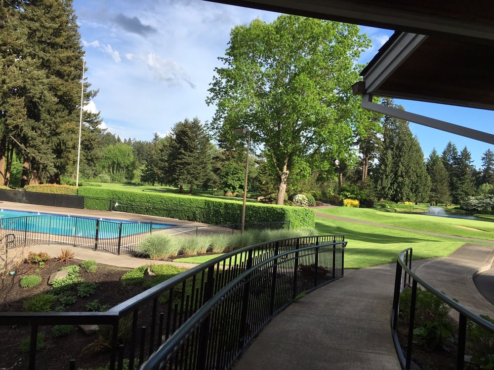 TUALATIN COUNTRY CLUB 15 Photos 9145 SW Tualatin Rd, Tualatin