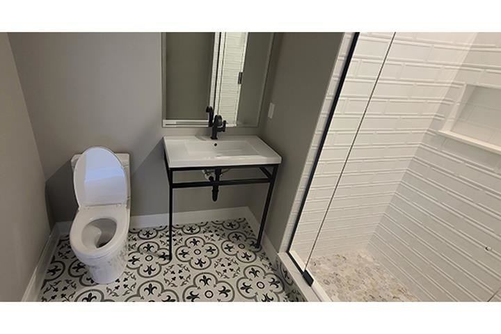 Slide of V & L Plumbing