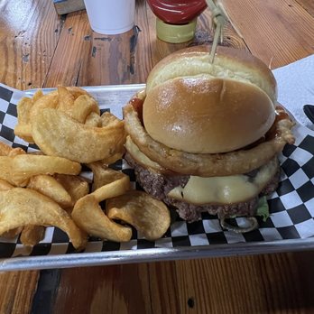 Mouthole BBQ - The Gouda smash - Food Trucks Near Me - Sarasota, Florida Mouthole BBQ - The Gouda smash - Food Trucks Near Me - Sarasota, Florida