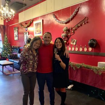 Rouge Lounge - Wine Bars Near Me - San Carlos, California