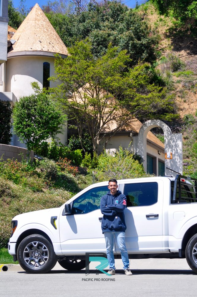 Slide of Pacific Pro Roofing