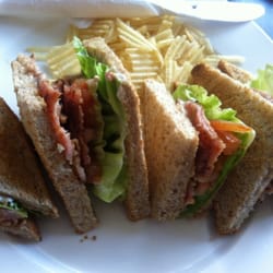 A Stone's Throw Café - BLT for €4.50