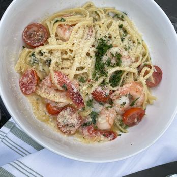 The Pearl - Seafood Near Me - Boston, Massachusetts