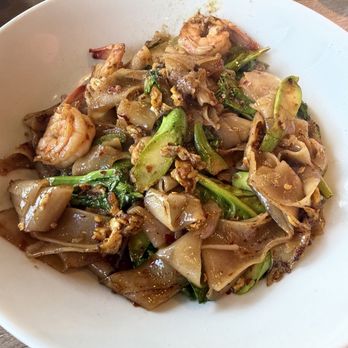 Thai On Fire - Shrimp Pad See You - Thai Near Me - Fountain Valley, California Thai On Fire - Shrimp Pad See You - Thai Near Me - Fountain Valley, California