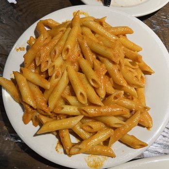 Joey Garlic's - Penne Alla Vodka (not full portion) - Italian Near Me - Manchester, Connecticut Joey Garlic's - Penne Alla Vodka (not full portion) - Italian Near Me - Manchester, Connecticut