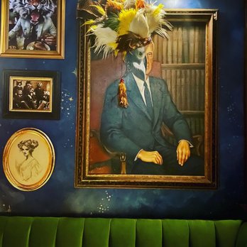 Tiger and Peacock - Ambiance - Cocktail Bars Near Me - Memphis, Tennessee