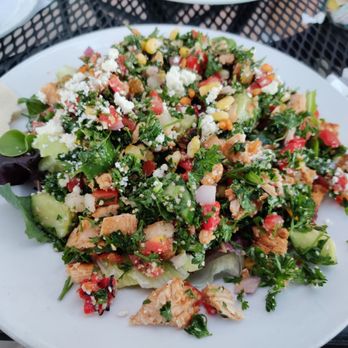 Pita Jungle - Chicken Mediterrarian Salad - Mediterranean Near Me - Phoenix, Arizona