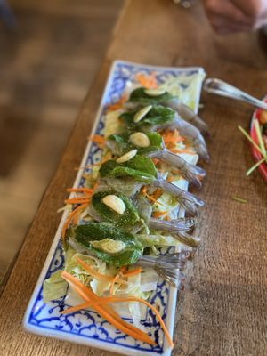 Saap Ver Damn Good! Thai street food by null