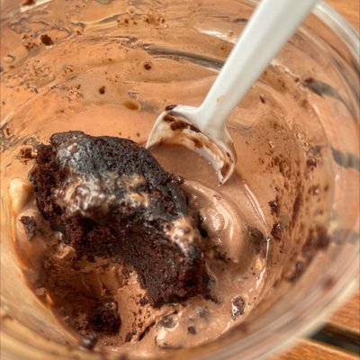 Log Cabin Ice Cream by null