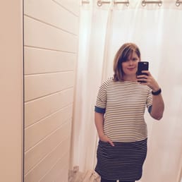New hair, new dress! New hair, new dress!