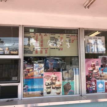Fosters Freeze - Store front and menu - Ice Cream & Frozen Yogurt Near Me - Spring Valley, California
