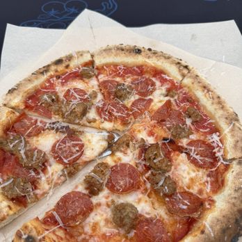 Slanging Dough - Pizza Near Me - Livermore, California