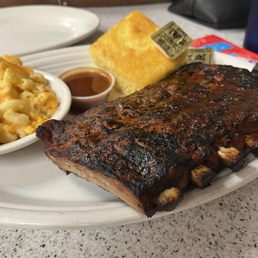 1/2 Rack Pork Ribs, Mac & Cheese, Cornbread