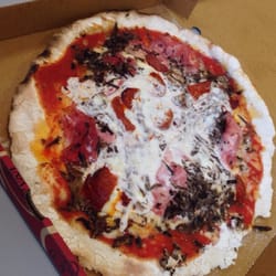 Pizzéria Fata Morgana - Fata Crème cuite au feu de bois ! Simplement délicieuse