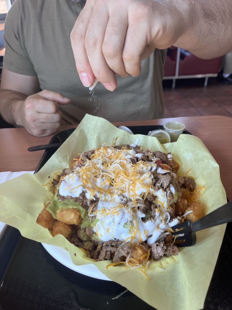 MUCHAS GRACIAS MEXICAN FOOD Updated October 2024 1144 W Harvard Ave, Roseburg, Oregon