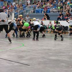 Northwest Arena - Warrin' wrecking dolls VIP jammer of the year Brittany Smears
