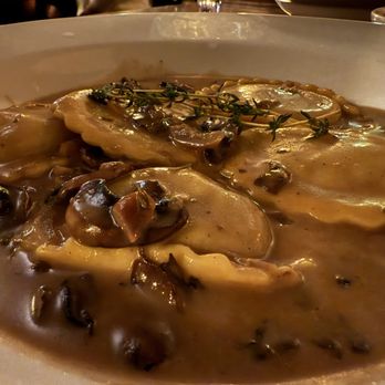 Nonno's Ristorante - Ravioli di Manzo - Italian Near Me - Murrieta, California Nonno's Ristorante - Ravioli di Manzo - Italian Near Me - Murrieta, California
