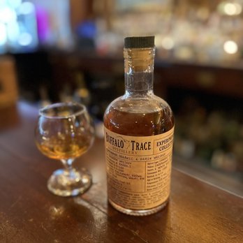 Bluegrass Tavern - Yum! - Cocktail Bars Near Me - Lexington, Kentucky