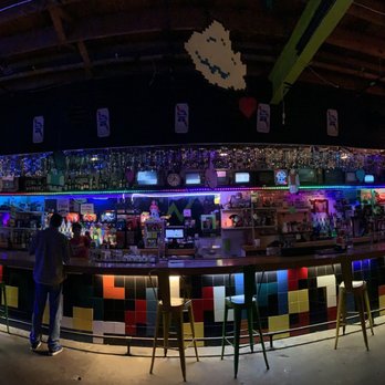 The Max Retropub - Pubs Near Me - Tulsa, Oklahoma The Max Retropub - Pubs Near Me - Tulsa, Oklahoma