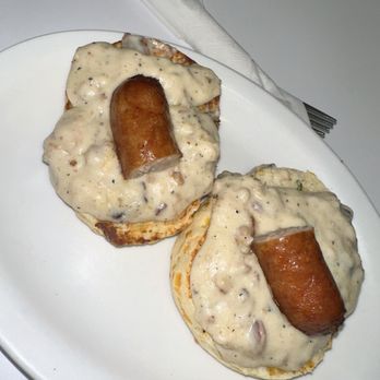 Over Easy - Tavernier - Side of biscuits and gravy - Breakfast & Brunch Near Me - Tavernier, Florida