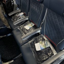 Delta - Comfort+ seats