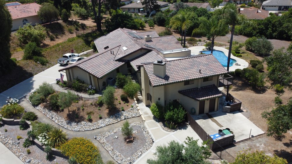 Slide of Araujo Roofing