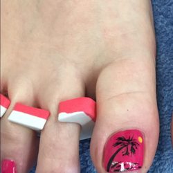 EVA Nails