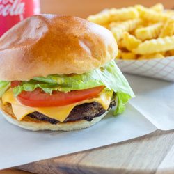 Wings & Philly - Cheese Burger
