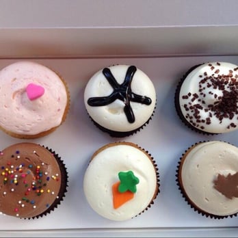 Georgetown Cupcake - Cupcakes Near Me - Washington, DC, District of Columbia