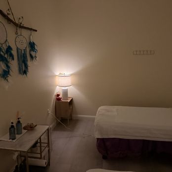 Reiki Massage - Heated beds in the couples massage room - Massage Near Me - Folsom, California