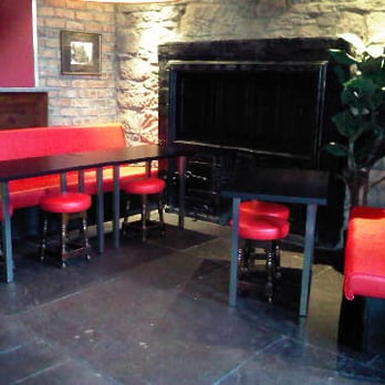 Castle Arms - Pubs Near Me - Edinburgh, EDH