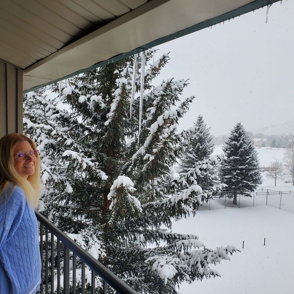 Falcon Point by East West Hospitality - Hotels Near Me - Avon, Colorado