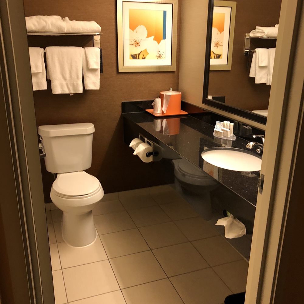 Fairfield by Marriott Inn & Suites Longview - Plenty of towels that were absorbent but not so soft. - Hotels Near Me - Longview, Texas Fairfield by Marriott Inn & Suites Longview - Plenty of towels that were absorbent but not so soft. - Hotels Near Me - Longview, Texas