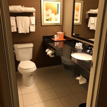 Fairfield by Marriott Inn & Suites Longview - Plenty of towels that were absorbent but not so soft. - Hotels Near Me - Longview, Texas Fairfield by Marriott Inn & Suites Longview - Plenty of towels that were absorbent but not so soft. - Hotels Near Me - Longview, Texas